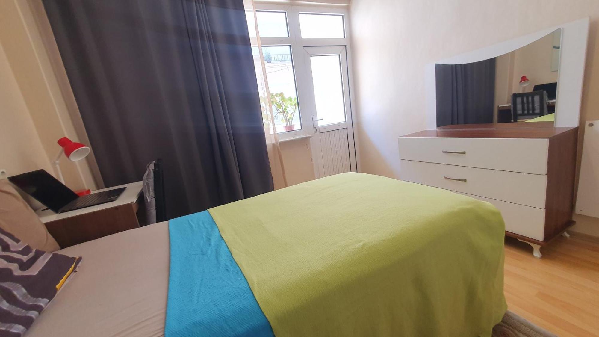 Feeling At Home In Istanbul Center 5 Minutes Walk To The Atakoey Metro Station & Metrobus Buitenkant foto
